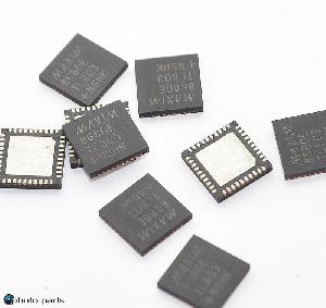Микросхема питания MAX8680